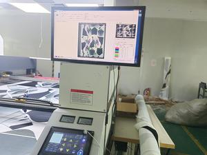 Gran oferta, máquina cortadora láser CO2 de 100W, sistema de refrigeración por agua BMP de alta calidad 180*220 para corte de tela de pañuelo musulmán - Product Image 6