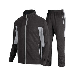 <span class=keywords><strong>Tuta</strong></span> Sportiva Personalizzata per Uomo <span class=keywords><strong>con</strong></span> Design Riflettente sul Retro, Grandi Tasche <span class=keywords><strong>con</strong></span> Zip, Polsini a Costine, Completi all'Ingrosso - Product Image 3