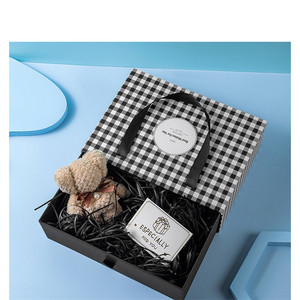 Caja de Regalo Deslizante de Cartón Rígido Ecológica con Logotipo Personalizado, Empaque de Papel Reciclable con Asa de Listón - Product Image 2