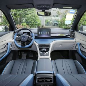 SUV hybride rechargeable BYD Song Pro DM-i 2025 à faible consommation de carburant, conduite à gauche, véhicule d'<span class=keywords><strong>occasion</strong></span>, boîte automatique, intérieur foncé, 4,4 L/100 km - Product Image 6