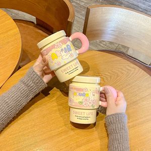 Taza <span class=keywords><strong>de</strong></span> Cerámica con Tapa y Cuchara <span class=keywords><strong>para</strong></span> <span class=keywords><strong>Mujer</strong></span>, Gran Capacidad, <span class=keywords><strong>para</strong></span> Café, <span class=keywords><strong>Desayuno</strong></span>, <span class=keywords><strong>Regalo</strong></span>, Recomendación, Sakura - Product Image 1