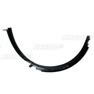 Par de Molduras Delanteras para Guardabarros de Coche, Estilo GM, para Corvette C7 2014-2019, Aspecto de Fibra de Carbono, Negro Brillante - Product Image 2