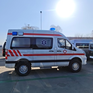 Ambulance Foton Toano, véhicule de secours médical d'urgence, véhicule de transport de patients - Product Image 1