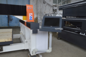 19% de réduction – Mini routeur CNC 5+1 axes à pont, machine de découpe 3D pour pierre et gravure sur granit avec broche 1300*2500 - Product Image 6