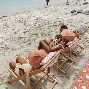 Gepersonaliseerde Custom Roze Premium Opvouwbare Houten Strand <span class=keywords><strong>Lounge</strong></span> Stoel Buiten Retro Opvouwbare Ligstoel Voor Kinderen - Product Image 4