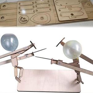 Marioneta de Esgrima Más Vendida en 2025 - Juguete Interactivo de Madera Hecho a Mano - Product Image 2