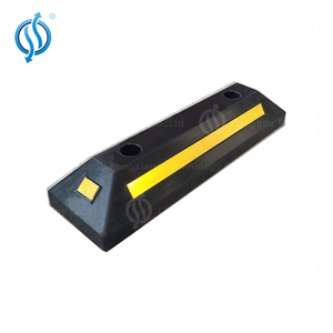 ログ、車、トラック、RV、トレーラーストップエイドを耕すための560mmヘビーデューティーラバーパーキングカーブパーキングブロックホイールストッパー販売 - Product Image 3