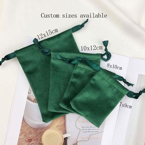 Pochette à bijoux en velours épais vert foncé avec cordon de serrage, sac cadeau de luxe en velours doux pour emballage de colliers et bracelets, logo et taille personnalisés - Product Image 5