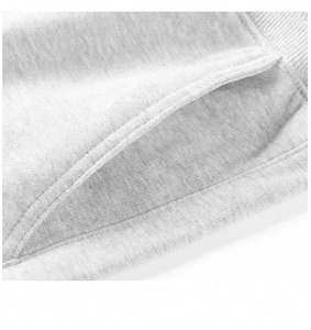 Short d'entraînement doux en coton de luxe à taille élastique avec poche à cordon de serrage Short de course décontracté surdimensionné - Product Image 2