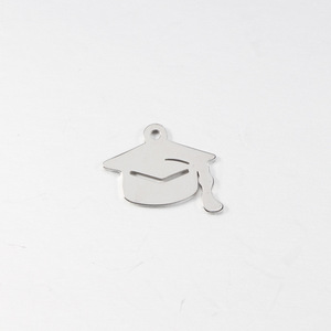 Pendentif en acier inoxydable plaqué or 16x20mm pour la fabrication de bijoux DIY, accessoires, forme de chapeau de diplômé, breloque pour les diplômés - Product Image 4