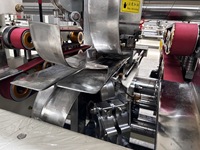 Nouvelle machine semi-automatique de formage de boîtes en carton à deux pièces, haute efficacité, pour carton ondulé 3/5/7 plis