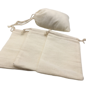 Sacs cadeaux en toile de jute lin sérigraphiés pour Halloween avec cordon de serrage pour bonbons, bagues, bijoux et emballages - Product Image 1