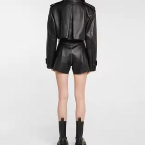 Nueva Llegada, Ropa de Cuero de Alta Calidad, Chaqueta Holgada de Color Sólido Estilo Motociclista para Mujer, Conjunto de Cuero con Pantalones Cortos de Cintura Alta - Product Image 2