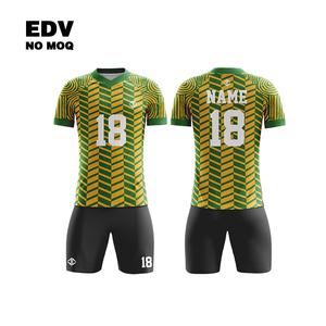Camiseta de fútbol personalizada superventas, uniforme de fútbol por sublimación cómodo éxito de ventas para club - Product Image 3