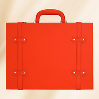 Boîte cadeau de mahjong en bois et cuir de luxe moderne avec poignée et design carré pour la vente en gros