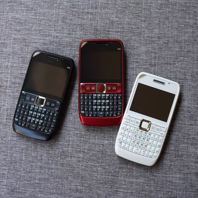 2025 Original Simple Full QWERTY Keyboard FM Radio 3G Cheap Bar Unlocked Mobile Cell Phone Feature Phone