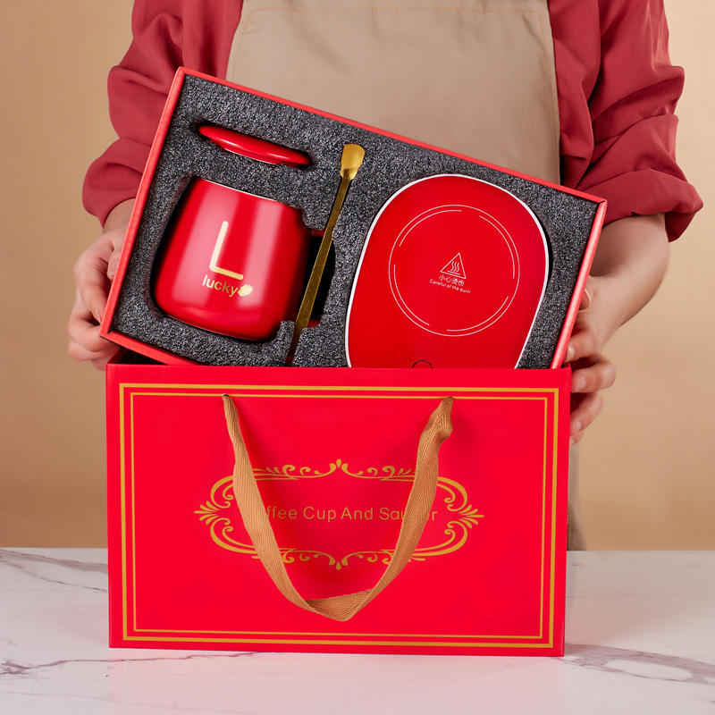 Tasse chaude L rouge (avec coffret cadeau)