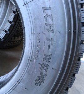 ยางรถบรรทุกใหม่ LCH T-REX 13R22.5 แบบเรเดียล ไม่มียางใน สำหรับงานหนัก ตำแหน่งล้อหน้า คุณภาพพรีเมียม จากผู้ผลิต - Product Image 4