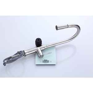Mitigeur de cuisine Meiya en laiton doré Base en cascade avec col rétractable Conception d'économie d'eau <span class=keywords><strong>Robinet</strong></span> de cuisine élégant - Product Image 4