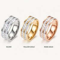 Bagues de couple en acier inoxydable plaqué or rose avec zircon de laboratoire carré double rangée incrusté – Bijoux de mariage et de Saint-Valentin