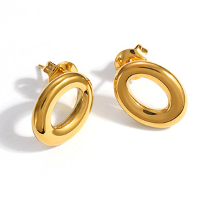 Boucles d'oreilles clous en acier inoxydable plaqué or 18 carats, design géométrique elliptique en forme de O, bijoux minimalistes tendance pour femmes - Product Image 5
