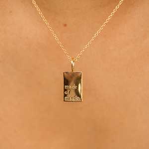 Collar con Colgante Cuadrado de Acero Inoxidable Chapado en Oro PVD, Resistente al Agua, con Letra Personalizada, Joyería de Moda para Mujer, Ideal para Regalo - Product Image 4