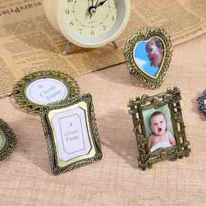 Small Round Photo <b>Vintage</b> Baroque Desktop Display Antique Bronze Heart Carved Metal <b>Picture</b> <b>Frame</b> for Weddings - Product Image 5