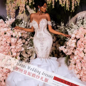 ชุดแต่งงานแบบแอฟริกันทรงเมอร์เมดประดับลูกไม้สำหรับงานแต่งงาน - Product Image 3