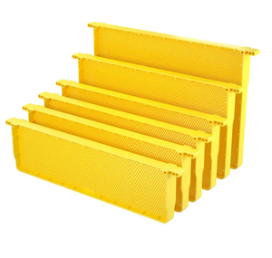 En venta Marco de colmena integrado con panal de plástico Nueva condición Marcos de abeja de Apicultura - Product Image 1