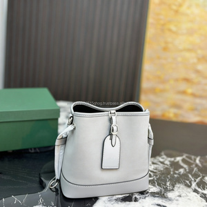 Bolso de Mano Tipo Cubo Mini de Lujo para Mujer, de Cuero Genuino, Bandolera, Ligero, Gran Capacidad, Duradero - Product Image 5