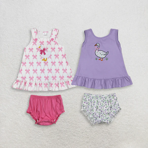 Listo para Enviar: Conjuntos de Tops y Pantalones Cortos para Bebés Niñas con Diseño de Lazo Bordado de Ganso - Product Image 1