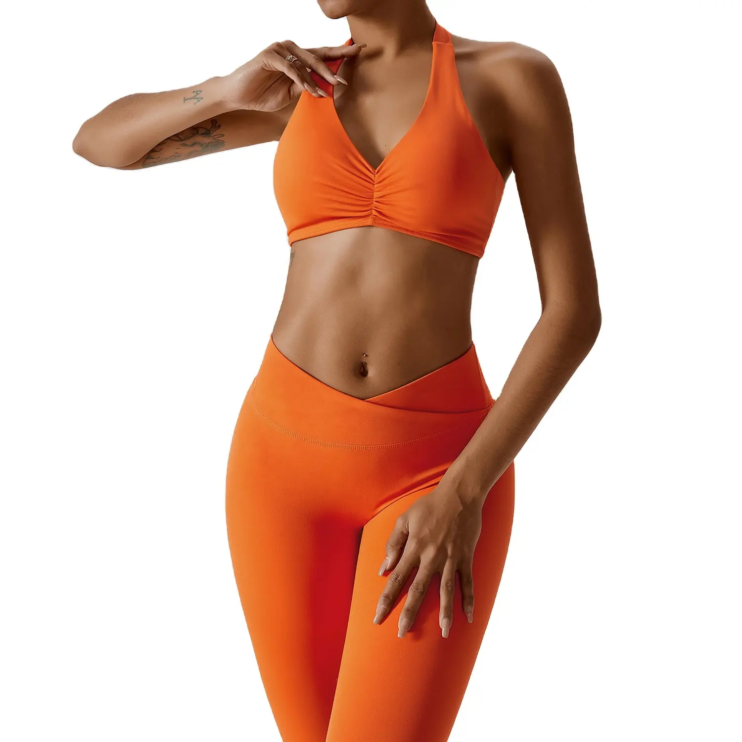 Nuevo Fitness Sportswear Womens Gym Clothing Dropshipping Premium Yoga Set V Neck Halter Sports Bra V Cut Leggings Set