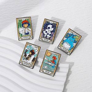 Broches de Esmalte de Tarot Personalizados, Noface-man, Calcifer, San Howl, <span class=keywords><strong>Kiki</strong></span>, Ponyo, Insignias de Solapa, Broches de Anime de Dibujos Animados - Product Image 5