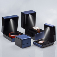 Boîte d'emballage pour bijoux en gros avec logo personnalisé d'usine, éclairage blanc, pour boucles d'oreilles, colliers, bracelets, et boîte à bijoux noire avec anneau LED