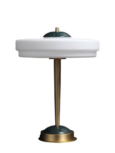 Lampe de chevet <span class=keywords><strong>LED</strong></span> en fer minimaliste postmoderne pour chambres à coucher ; Lampe de table design nordique pour villas, showrooms et bureaux - Product Image 5
