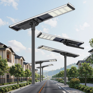 Nouveau lampadaire solaire 60W-150W IP66, système hybride, LED intégré, batterie LiFePO4, contrôleur MPPT, haute efficacité - Product Image 1