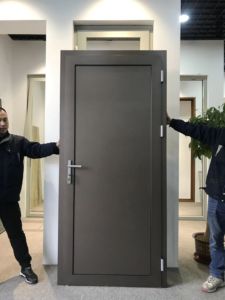 Superhouse Nfrc/Fpa Orkaan Proof Impact Beoordeeld Aluminium Draaideur Aluminium Plaat Deur Aangepaste Kleur Scharnierende Deur - Product Image 2