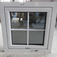 Ventanas de toldo invisibles de aluminio con diseño de parrilla y triple cristal