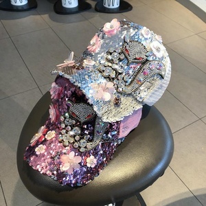 Casquette de <span class=keywords><strong>baseball</strong></span> polyvalente en PVC à motif animalier, pour femme, printemps-été, élégante, tendance, ornée de strass, chapeau de soleil tendance - Product Image 4