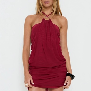 Abito Mini Elegante Y2K con Collo Halter in Rete, Vestito Aderente Corto Bordeaux per Club e Serate, Etichetta Privata Personalizzata - Product Image 1