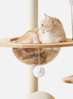 Arbre à chat intégré en bois massif avec lit pour chat, design peu encombrant pour la maison, griffoir en sisal, capsule spatiale