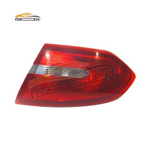 Fanale posteriore Taillamp per Auto fanale posteriore posteriore retroilluminazione Auto <span class=keywords><strong>Stop</strong></span> posteriore luci posteriori luce posteriore per <span class=keywords><strong>Ford</strong></span> <span class=keywords><strong>Focus</strong></span> 2015 - Product Image 1