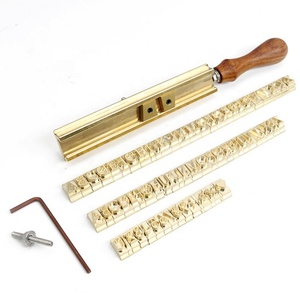 Máquina de grabado en cuero personalizada con prensa térmica para letras, sellos y diseños en madera y cuero - Product Image 1