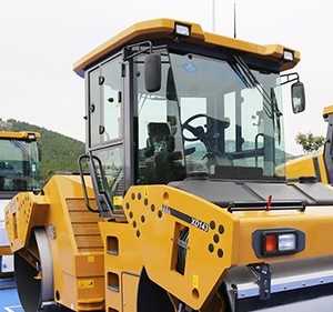 เครื่องอัด XD143โร้ดโร้ดโร้ดโรลเลอร์ไฮดรอลิกเต็มรูปแบบพร้อมเครื่องอัดล้อเหล็กคู่ขนาด14ตันสำหรับงานก่อสร้างถนน - Product Image 5