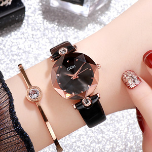 Nouvelle montre tendance pour femme avec embellissements en diamants et bracelet en cuir imperméable - un best-seller - Product Image 3