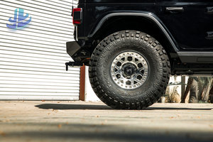 Rines KMC MESA FORGED SLOTTED BEADLOCK para Trabajo Pesado con Ranuras de Ventilación, PCD OEM para <span class=keywords><strong>Ford</strong></span> F150 y Chevy Silverado - Product Image 5