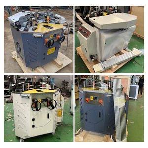 Machine automatique CNC de soudure d'angle pour fenêtres en aluminium, outil rotatif de type magazine pour le traitement des profilés - Product Image 5