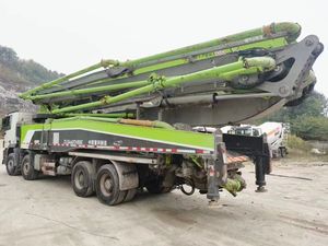 Pompe à béton diesel ZOOMLION ZLJ5440THBBE 56m d'occasion, modèle 2018, 300 kW, 180 m³/h, montée sur camion, d'origine chinoise, vente chaude - Product Image 4