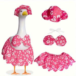 Statue décorative de canard blanc avec tenues interchangeables – Ornement de jardin saisonnier pour la décoration de la maison en période des fêtes - Product Image 6