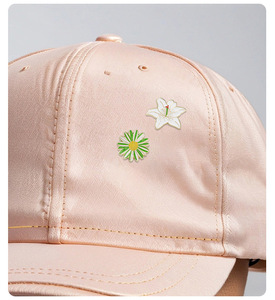 Spilla artigianale in lega personalizzata in metallo con spilla creativa rosa giglio margherita fiore serie a goccia d'olio spilla spinosa per cavallo distintivo - Product Image 5
